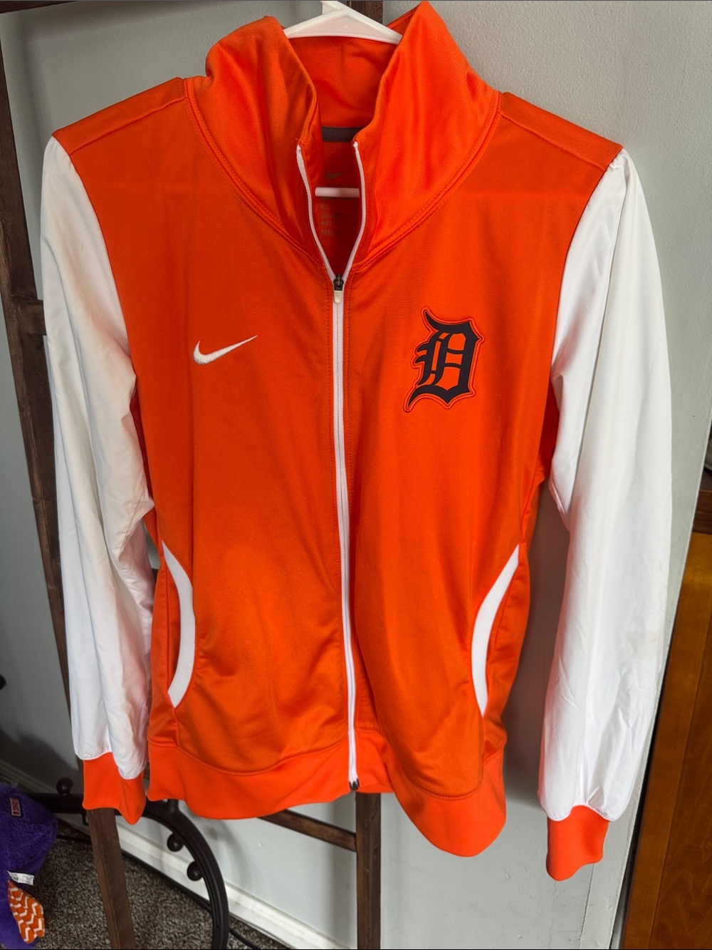 Nike Detroit Tigers Orange and White Athletic Zip Jacket